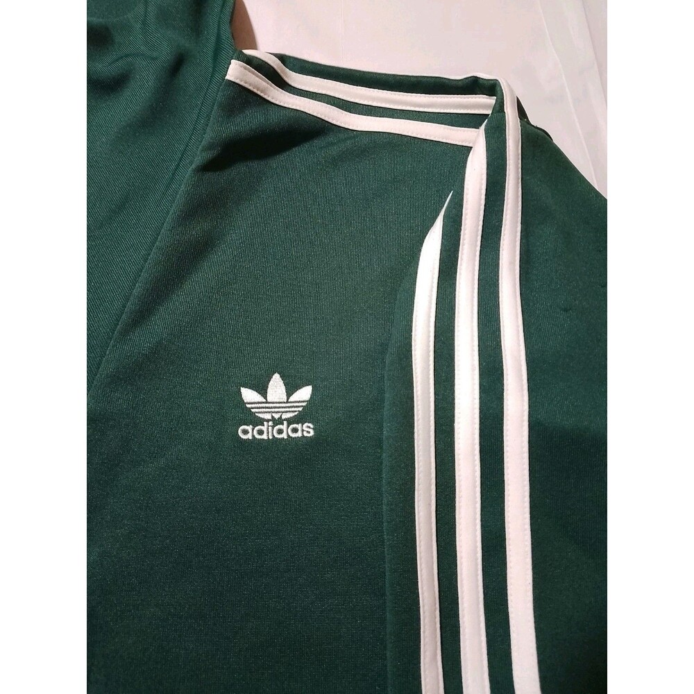 Adidas Originals XL - Picture 8 of 16